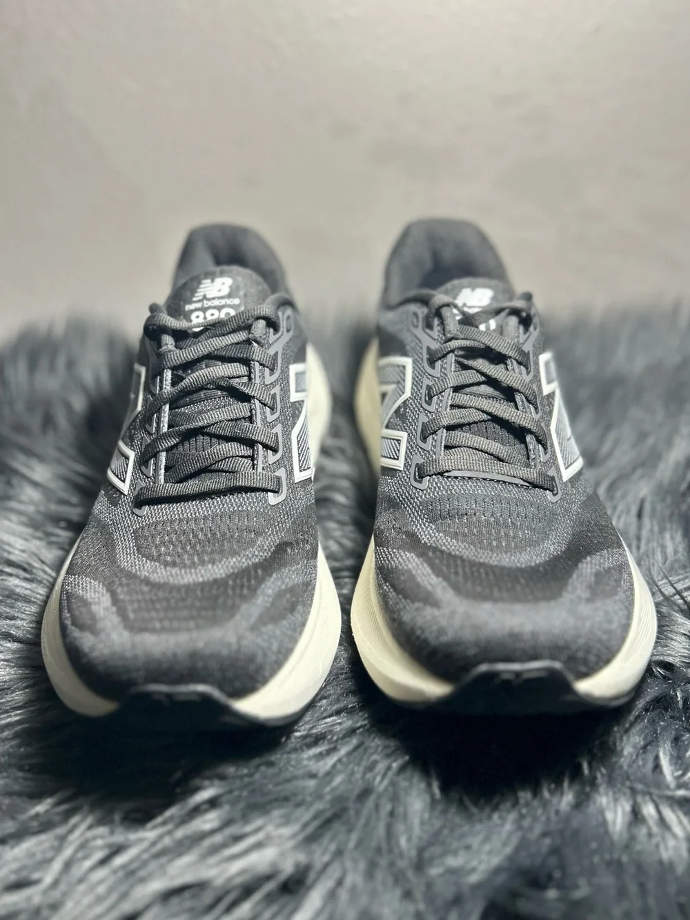 New Balance Gray Fresh Foam Running Sneakers Size 9.5 W / 8 Men’s
